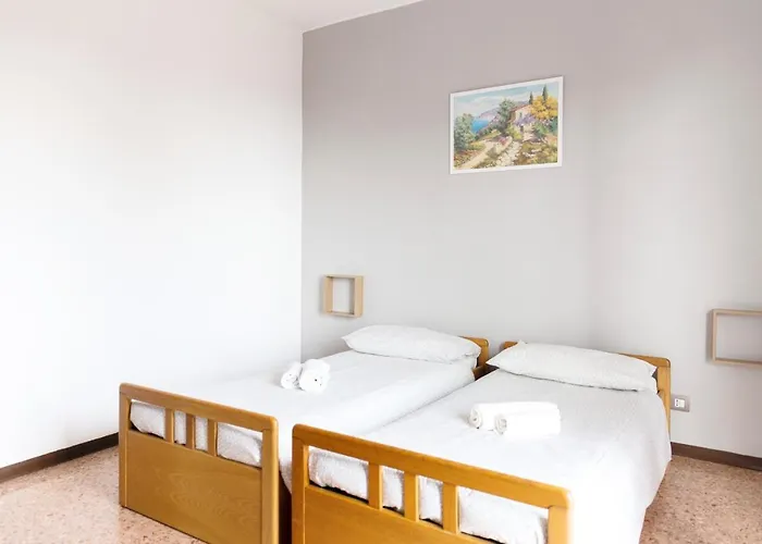 La Ginestra - Between And Mountains Apartment *